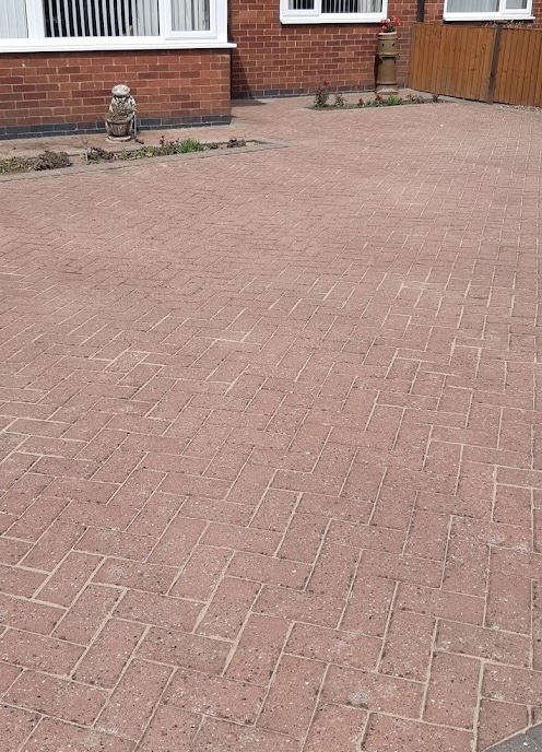 Professional Driveway Cleaning Process in Balderton